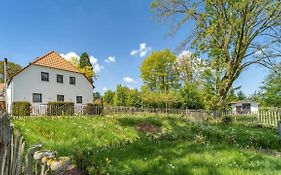 Die Idyllische - Ferienwohnung Mit Garten Und Sauna